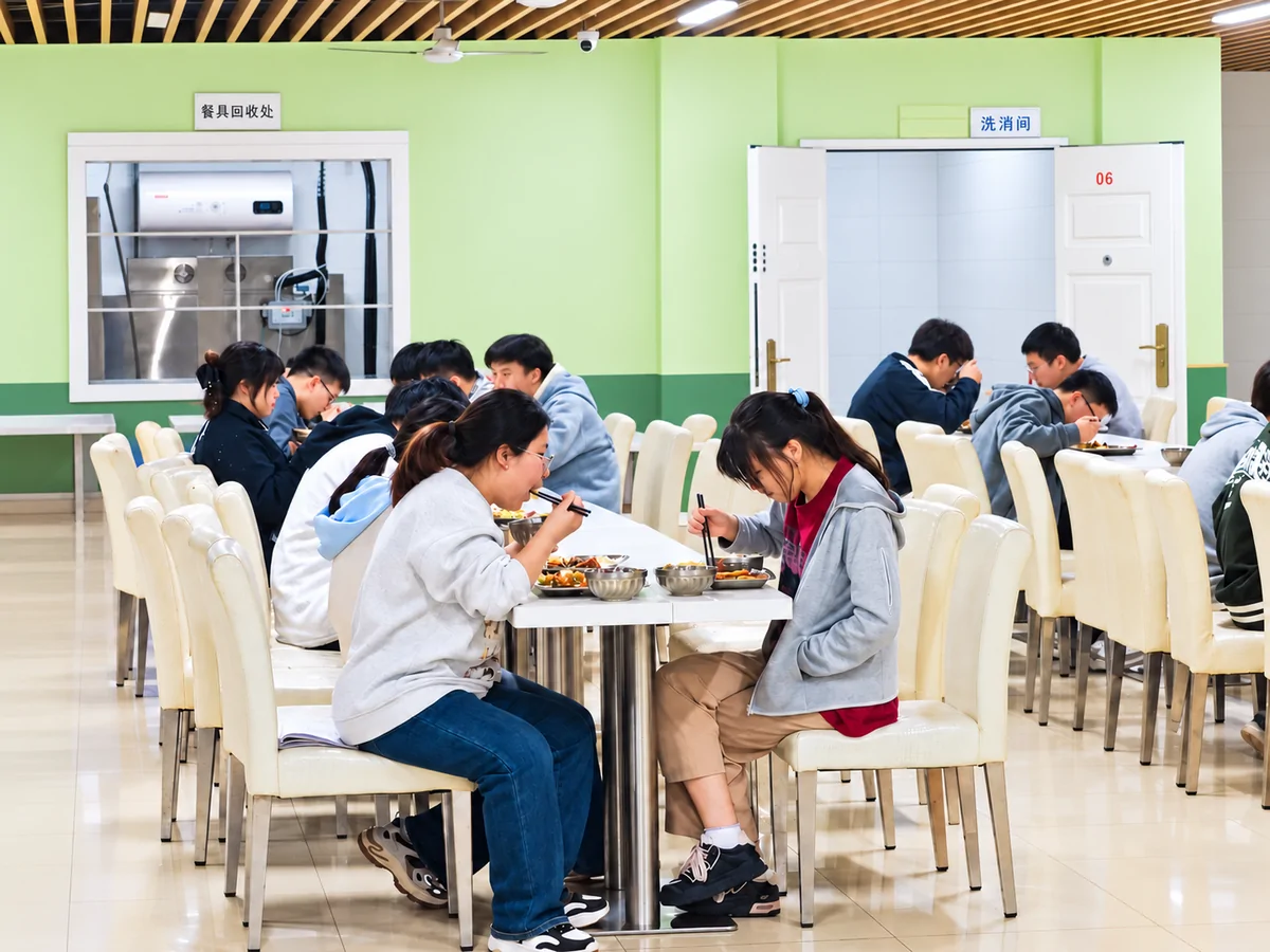 用餐环境